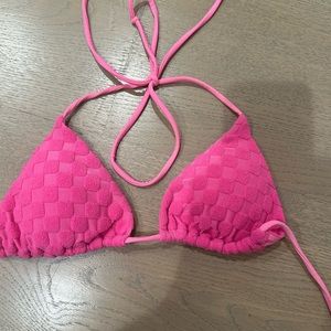 white fox pink triangle checkered bikini top. size xs and never worn